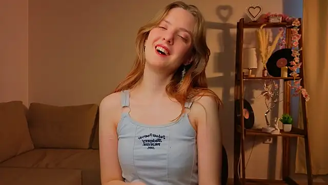 RennaHettes online show from March 2026 01:10:01 AM