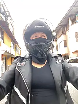 Scarlet auraa online show from March 2026 08:41:02 PM