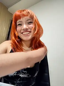 Sienna Desiree online show from February 2026 05:27:02 PM