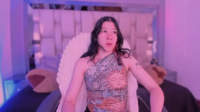 ElaRabbit online show from April 2026 12:03:02 PM