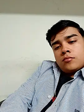 Yosoyelmismo-6737 online show from January 2026 11:10:02 PM