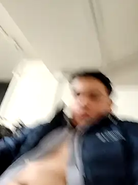 Snapshot of Yosoyelmismo-6737 chatting on February 2026 11:03:02 PM Yosoyelmismo-6737 online show from February 2026 11:03:02 PM