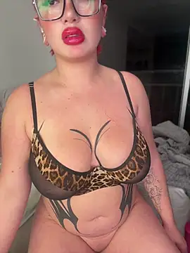 Talia Foxx online show from June 2026 02:24:02 AM