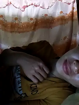 Hiniyk2 online show from March 2026 05:40:02 AM