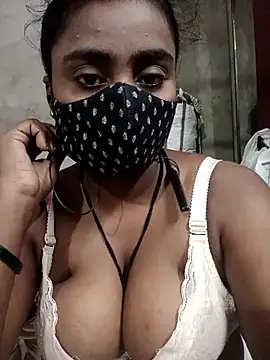 Hotty Nishaa online show from March 2026 09:25:01 AM