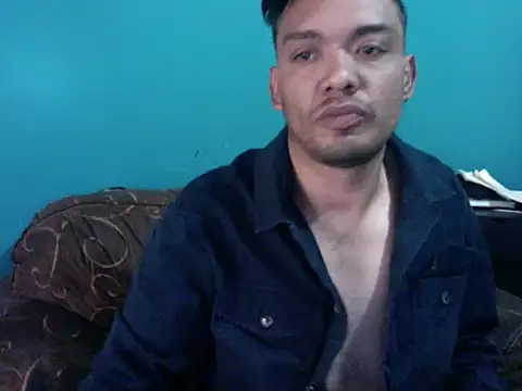 Snapshot of latinomoreno95 chatting on January 2026 09:20:02 PM latinomoreno95 online show from January 2026 09:20:02 PM