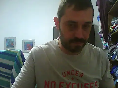 Johnnyhotlatmale online show from January 2026 08:43:01 PM