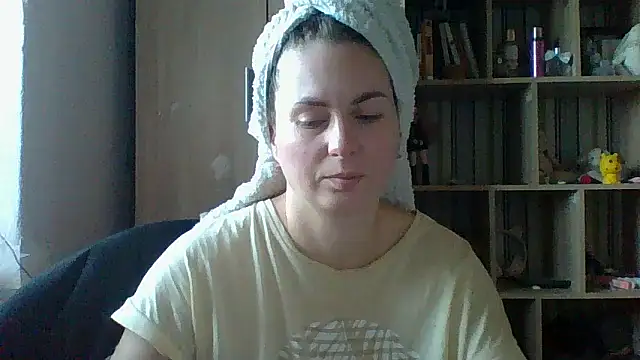 VikiLove765 online show from March 2026 05:19:01 AM