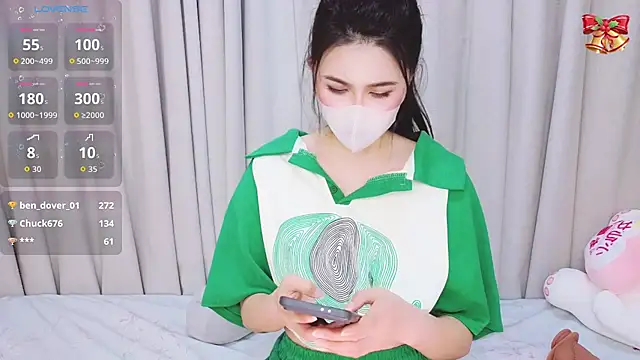 1-Emma-1 online show from January 2026 01:37:02 PM