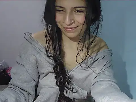 Emily Gree online show from April 2026 04:06:02 AM