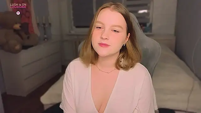 Ol1via online show from January 2026 12:04:01 AM