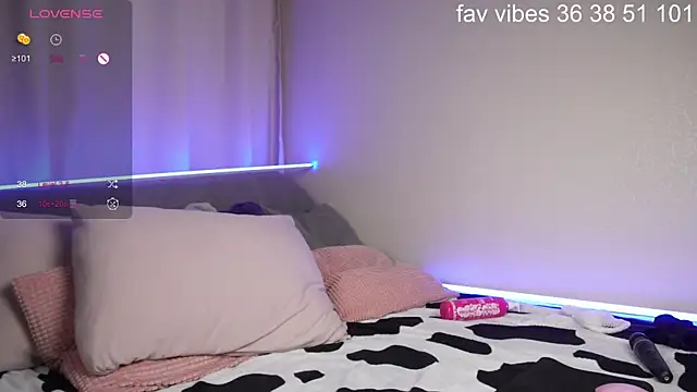 Alice Goth online show from April 2026 12:29:02 PM