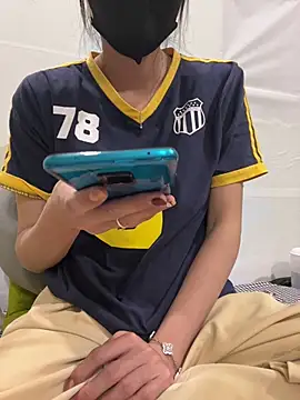 Aley-y online show from January 2026 03:38:01 PM