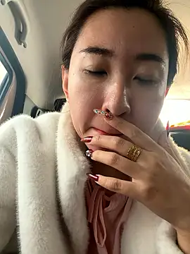 Jingjingxiang-520 online show from February 2026 12:48:02 AM