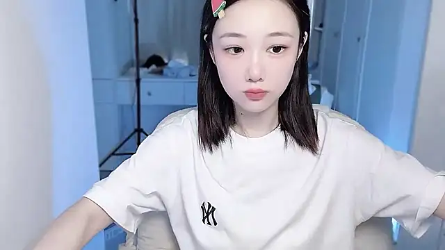 Snapshot of Ccc7- chatting on July 2026 06:42:02 AM Ccc7- online show from July 2026 06:42:02 AM