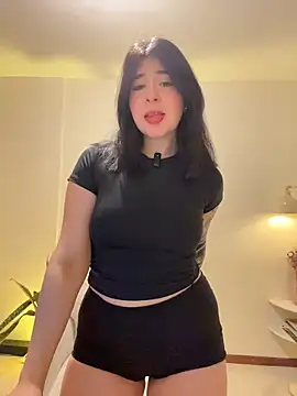 evelynrosess1 online show from July 2026 12:04:02 AM