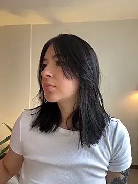 evelynrosess1 online show from July 2026 09:06:02 PM