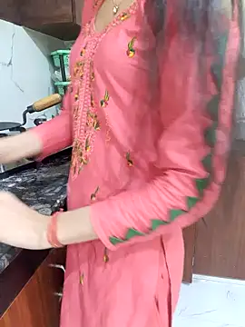 Kanchan7909 online show from February 2026 05:28:01 PM