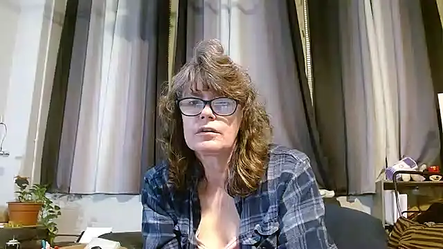 ladylavende3 online show from March 2025 04:29:02 AM