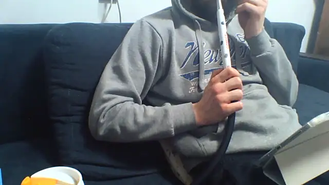 KaelNox online show from May 2026 08:38:02 PM