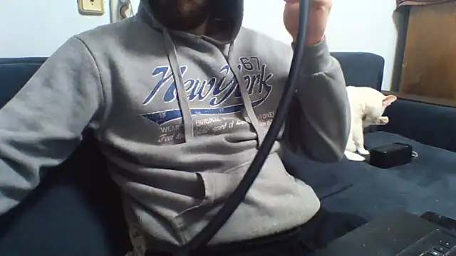 KaelNox online show from May 2026 03:31:02 PM