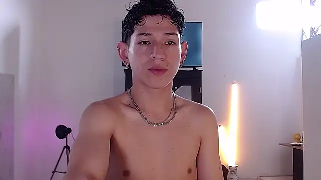 yorsamm smit online show from March 2026 01:11:02 PM