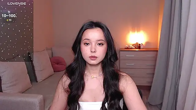 Snapshot of lia_hetty chatting on November 2025 04:49:01 PM lia hetty online show from November 2025 04:49:01 PM