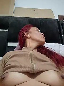 cintia love online show from March 2026 11:00:02 PM