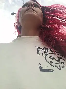 cintia love online show from March 2026 10:37:01 PM