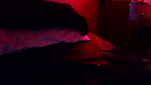 cloudyplay661 online show from April 2026 05:40:01 AM