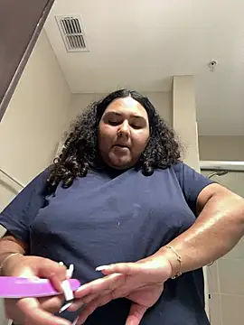 Angeliccreamyrican online show from April 2026 09:48:02 PM