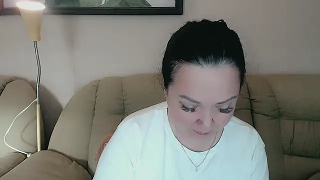 infinity loveliness online show from November 2025 06:24:02 AM