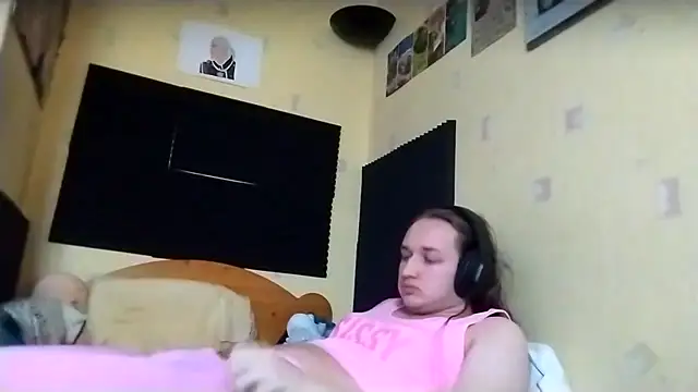 Snapshot of julialafemboy59 chatting on February 2026 02:43:02 PM julialafemboy59 online show from February 2026 02:43:02 PM