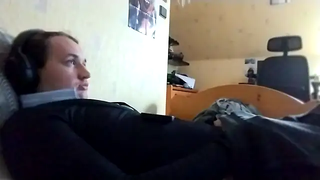 Snapshot of julialafemboy59 chatting on February 2026 01:22:01 PM julialafemboy59 online show from February 2026 01:22:01 PM