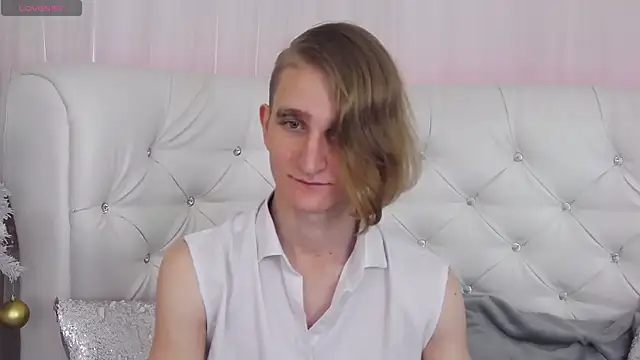 ArnoldRizzo online show from January 2026 04:15:01 AM