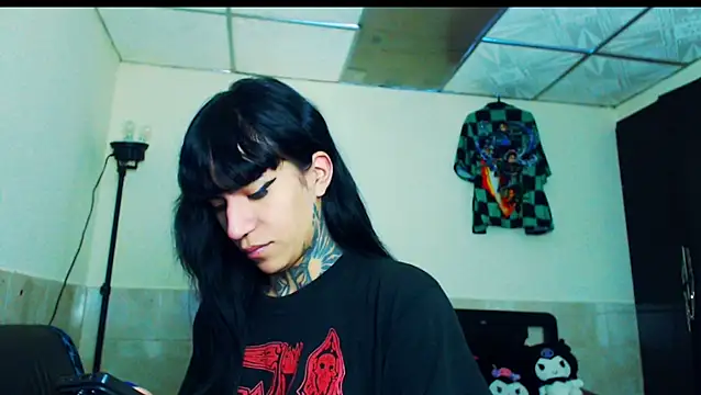 Snapshot of jazmin_wolf chatting on February 2026 12:02:02 PM jazmin wolf online show from February 2026 12:02:02 PM