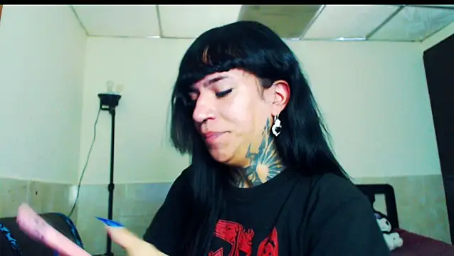 Snapshot of jazmin_wolf chatting on February 2026 12:15:01 PM jazmin wolf online show from February 2026 12:15:01 PM