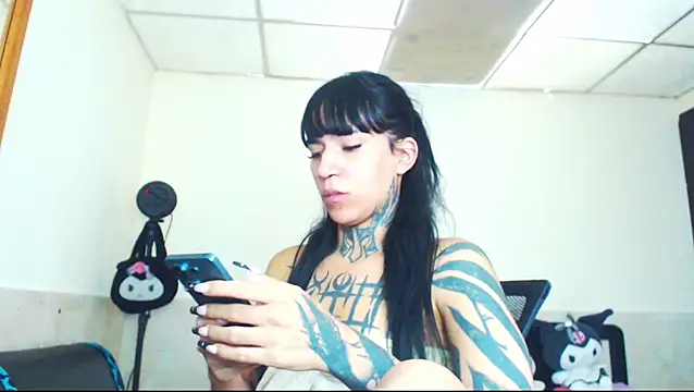 Snapshot of jazmin_wolf chatting on May 2026 05:18:01 PM jazmin wolf online show from May 2026 05:18:01 PM