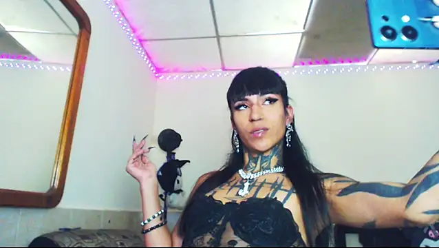 Snapshot of jazmin_wolf chatting on July 2026 05:45:01 PM jazmin wolf online show from July 2026 05:45:01 PM