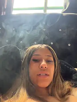 vicky bass  online show from April 2026 02:03:02 PM