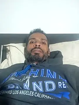 Snapshot of moreno_alpha_br chatting on June 2026 10:43:01 AM moreno alpha br online show from June 2026 10:43:01 AM