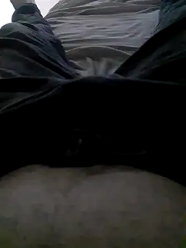 Snapshot of rolaaa2000 chatting on February 2026 01:00:02 AM rolaaa2000 online show from February 2026 01:00:02 AM