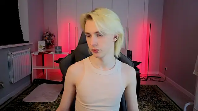 lucidangelok1 online show from March 2026 02:12:01 PM