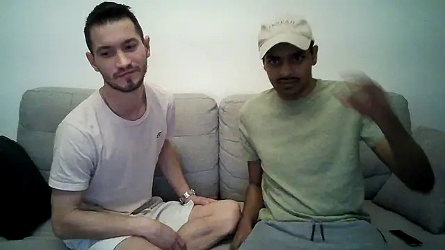 Snapshot of batschi0512 chatting on January 2026 04:05:02 AM batschi0512 online show from January 2026 04:05:02 AM