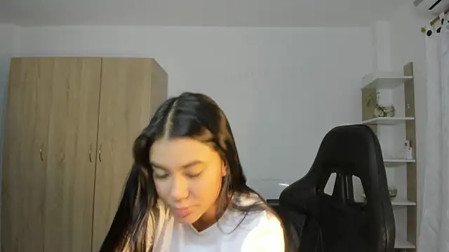 Snapshot of celestes777 chatting on January 2026 06:44:02 PM celestes777 online show from January 2026 06:44:02 PM