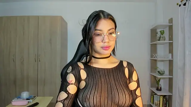 Snapshot of celestes777 chatting on January 2026 07:27:01 PM celestes777 online show from January 2026 07:27:01 PM