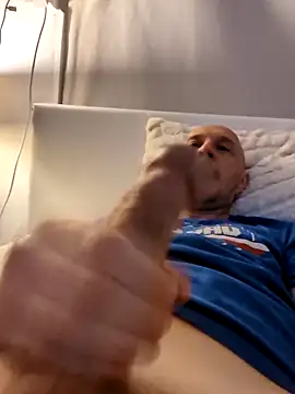 Snapshot of parish7196 chatting on January 2026 01:30:01 AM parish7196 online show from January 2026 01:30:01 AM