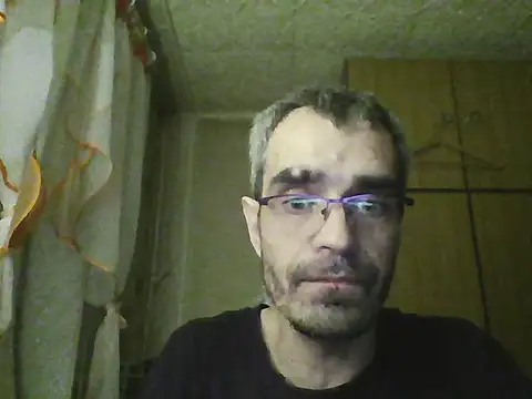 Gattuzoman85 online show from April 2026 08:20:02 PM