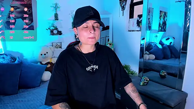 Snapshot of Zury_Ramirez chatting on January 2026 07:05:02 PM Zury Ramirez online show from January 2026 07:05:02 PM