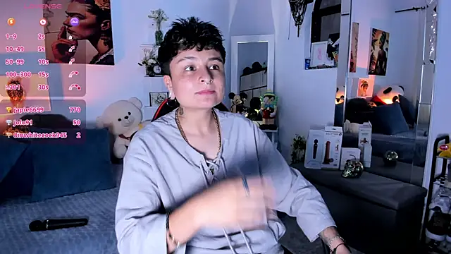 Snapshot of Zury_Ramirez chatting on January 2026 07:15:01 PM Zury Ramirez online show from January 2026 07:15:01 PM